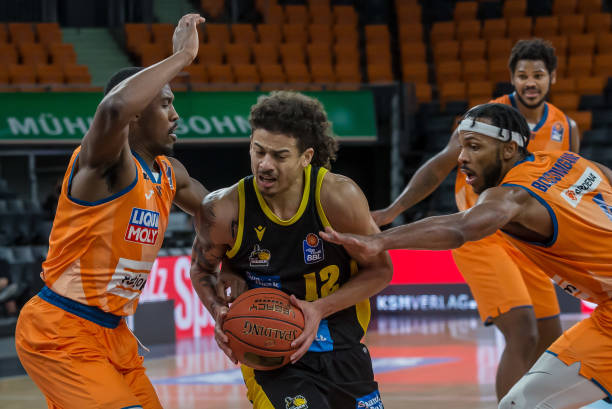 的年轻球员 的年轻球员