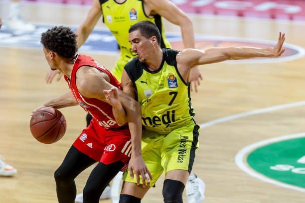 篮球不仅是 篮球不仅是